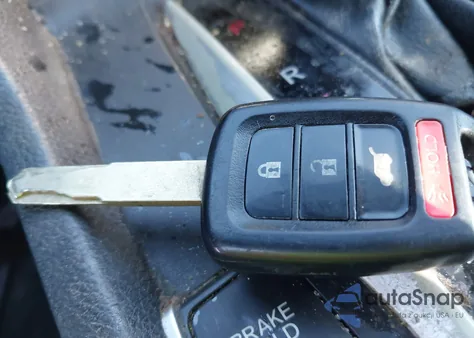2018 Honda Civic Lx from USA, damaged, VIN 19XFC2F5XJE203227